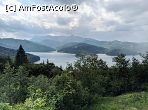 [P01] Lacul Bicaz » foto by kemi27
 - 
<span class="allrVoted glyphicon glyphicon-heart hidden" id="av1388332"></span>
<a class="m-l-10 hidden" id="sv1388332" onclick="voting_Foto_DelVot(,1388332,1782)" role="button">șterge vot <span class="glyphicon glyphicon-remove"></span></a>
<a id="v91388332" class=" c-red"  onclick="voting_Foto_SetVot(1388332)" role="button"><span class="glyphicon glyphicon-heart-empty"></span> <b>LIKE</b> = Votează poza</a> <img class="hidden"  id="f1388332W9" src="/imagini/loader.gif" border="0" /><span class="AjErrMes hidden" id="e1388332ErM"></span>