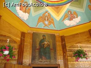 [P21] Icoană aflată deasupra ușii de la intrarea în pronaos.  » foto by Floryn81
 - 
<span class="allrVoted glyphicon glyphicon-heart hidden" id="av757557"></span>
<a class="m-l-10 hidden" id="sv757557" onclick="voting_Foto_DelVot(,757557,1782)" role="button">șterge vot <span class="glyphicon glyphicon-remove"></span></a>
<a id="v9757557" class=" c-red"  onclick="voting_Foto_SetVot(757557)" role="button"><span class="glyphicon glyphicon-heart-empty"></span> <b>LIKE</b> = Votează poza</a> <img class="hidden"  id="f757557W9" src="/imagini/loader.gif" border="0" /><span class="AjErrMes hidden" id="e757557ErM"></span>