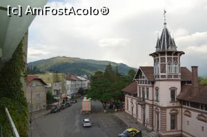 [P01] Gara Vatra Dornei Băi văzută de la Hotelul Silva. Vatra Dornei, jud. Suceava.  » foto by traian.leuca †
 - 
<span class="allrVoted glyphicon glyphicon-heart hidden" id="av1061987"></span>
<a class="m-l-10 hidden" id="sv1061987" onclick="voting_Foto_DelVot(,1061987,1782)" role="button">șterge vot <span class="glyphicon glyphicon-remove"></span></a>
<a id="v91061987" class=" c-red"  onclick="voting_Foto_SetVot(1061987)" role="button"><span class="glyphicon glyphicon-heart-empty"></span> <b>LIKE</b> = Votează poza</a> <img class="hidden"  id="f1061987W9" src="/imagini/loader.gif" border="0" /><span class="AjErrMes hidden" id="e1061987ErM"></span>