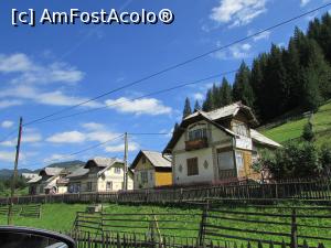 [P05] Ciocănești, satul-muzeu » foto by crismis
 - 
<span class="allrVoted glyphicon glyphicon-heart hidden" id="av785395"></span>
<a class="m-l-10 hidden" id="sv785395" onclick="voting_Foto_DelVot(,785395,1782)" role="button">șterge vot <span class="glyphicon glyphicon-remove"></span></a>
<a id="v9785395" class=" c-red"  onclick="voting_Foto_SetVot(785395)" role="button"><span class="glyphicon glyphicon-heart-empty"></span> <b>LIKE</b> = Votează poza</a> <img class="hidden"  id="f785395W9" src="/imagini/loader.gif" border="0" /><span class="AjErrMes hidden" id="e785395ErM"></span>