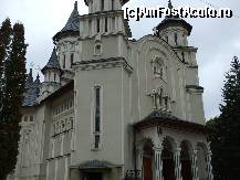 [P12] Biserica de la intrarea in parc, de unde rasuna imnuri stereo, la boxe. » foto by valimi
 - 
<span class="allrVoted glyphicon glyphicon-heart hidden" id="av142369"></span>
<a class="m-l-10 hidden" id="sv142369" onclick="voting_Foto_DelVot(,142369,1782)" role="button">șterge vot <span class="glyphicon glyphicon-remove"></span></a>
<a id="v9142369" class=" c-red"  onclick="voting_Foto_SetVot(142369)" role="button"><span class="glyphicon glyphicon-heart-empty"></span> <b>LIKE</b> = Votează poza</a> <img class="hidden"  id="f142369W9" src="/imagini/loader.gif" border="0" /><span class="AjErrMes hidden" id="e142369ErM"></span>