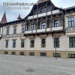 [P13] Fostul Hotel Carol apoi Administrația băilor din Vatra Dornei » foto by mihaelavoicu
 - 
<span class="allrVoted glyphicon glyphicon-heart hidden" id="av1523851"></span>
<a class="m-l-10 hidden" id="sv1523851" onclick="voting_Foto_DelVot(,1523851,1782)" role="button">șterge vot <span class="glyphicon glyphicon-remove"></span></a>
<a id="v91523851" class=" c-red"  onclick="voting_Foto_SetVot(1523851)" role="button"><span class="glyphicon glyphicon-heart-empty"></span> <b>LIKE</b> = Votează poza</a> <img class="hidden"  id="f1523851W9" src="/imagini/loader.gif" border="0" /><span class="AjErrMes hidden" id="e1523851ErM"></span>