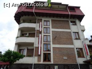 [P16] Vila Belvedere - Casa Blaga (azi hotel). » foto by tata123 🔱
 - 
<span class="allrVoted glyphicon glyphicon-heart hidden" id="av1241836"></span>
<a class="m-l-10 hidden" id="sv1241836" onclick="voting_Foto_DelVot(,1241836,1782)" role="button">șterge vot <span class="glyphicon glyphicon-remove"></span></a>
<a id="v91241836" class=" c-red"  onclick="voting_Foto_SetVot(1241836)" role="button"><span class="glyphicon glyphicon-heart-empty"></span> <b>LIKE</b> = Votează poza</a> <img class="hidden"  id="f1241836W9" src="/imagini/loader.gif" border="0" /><span class="AjErrMes hidden" id="e1241836ErM"></span>