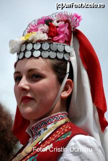 [P15] Festivalul trandafirilor Kazanlack » foto by cristinadumitru*
 - 
<span class="allrVoted glyphicon glyphicon-heart hidden" id="av21520"></span>
<a class="m-l-10 hidden" id="sv21520" onclick="voting_Foto_DelVot(,21520,1785)" role="button">șterge vot <span class="glyphicon glyphicon-remove"></span></a>
<a id="v921520" class=" c-red"  onclick="voting_Foto_SetVot(21520)" role="button"><span class="glyphicon glyphicon-heart-empty"></span> <b>LIKE</b> = Votează poza</a> <img class="hidden"  id="f21520W9" src="/imagini/loader.gif" border="0" /><span class="AjErrMes hidden" id="e21520ErM"></span>