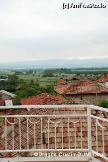 [P05] Vedere de la Hotel Shipka - Bulgaria 2008 » foto by cristinadumitru*
 - 
<span class="allrVoted glyphicon glyphicon-heart hidden" id="av6184"></span>
<a class="m-l-10 hidden" id="sv6184" onclick="voting_Foto_DelVot(,6184,1785)" role="button">șterge vot <span class="glyphicon glyphicon-remove"></span></a>
<a id="v96184" class=" c-red"  onclick="voting_Foto_SetVot(6184)" role="button"><span class="glyphicon glyphicon-heart-empty"></span> <b>LIKE</b> = Votează poza</a> <img class="hidden"  id="f6184W9" src="/imagini/loader.gif" border="0" /><span class="AjErrMes hidden" id="e6184ErM"></span>