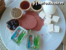 [P43] gemuri si peanutcream in vafe » foto by turist2012
 - 
<span class="allrVoted glyphicon glyphicon-heart hidden" id="av327727"></span>
<a class="m-l-10 hidden" id="sv327727" onclick="voting_Foto_DelVot(,327727,1788)" role="button">șterge vot <span class="glyphicon glyphicon-remove"></span></a>
<a id="v9327727" class=" c-red"  onclick="voting_Foto_SetVot(327727)" role="button"><span class="glyphicon glyphicon-heart-empty"></span> <b>LIKE</b> = Votează poza</a> <img class="hidden"  id="f327727W9" src="/imagini/loader.gif" border="0" /><span class="AjErrMes hidden" id="e327727ErM"></span>