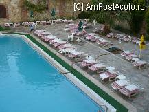 [P12] Piscina si zona cu sezlonguri » foto by roxxie
 - 
<span class="allrVoted glyphicon glyphicon-heart hidden" id="av101332"></span>
<a class="m-l-10 hidden" id="sv101332" onclick="voting_Foto_DelVot(,101332,1788)" role="button">șterge vot <span class="glyphicon glyphicon-remove"></span></a>
<a id="v9101332" class=" c-red"  onclick="voting_Foto_SetVot(101332)" role="button"><span class="glyphicon glyphicon-heart-empty"></span> <b>LIKE</b> = Votează poza</a> <img class="hidden"  id="f101332W9" src="/imagini/loader.gif" border="0" /><span class="AjErrMes hidden" id="e101332ErM"></span>