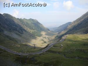 [P01] O fotografie realizată de pe partea sibiană a Transfăgărășanului. Frumusețea peisajului, un motiv pentru care am ales să mergem acolo! » foto by Floryn81
 - 
<span class="allrVoted glyphicon glyphicon-heart hidden" id="av719034"></span>
<a class="m-l-10 hidden" id="sv719034" onclick="voting_Foto_DelVot(,719034,1790)" role="button">șterge vot <span class="glyphicon glyphicon-remove"></span></a>
<a id="v9719034" class=" c-red"  onclick="voting_Foto_SetVot(719034)" role="button"><span class="glyphicon glyphicon-heart-empty"></span> <b>LIKE</b> = Votează poza</a> <img class="hidden"  id="f719034W9" src="/imagini/loader.gif" border="0" /><span class="AjErrMes hidden" id="e719034ErM"></span>