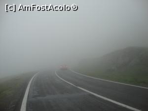 [P46] Am coborât spre Cârţişoara. Începuse o ploaie îngheţată şi un vânt tăios. Pe Transfăgărăşan venise iarna... în luna iulie!  » foto by Floryn81
 - 
<span class="allrVoted glyphicon glyphicon-heart hidden" id="av886388"></span>
<a class="m-l-10 hidden" id="sv886388" onclick="voting_Foto_DelVot(,886388,1790)" role="button">șterge vot <span class="glyphicon glyphicon-remove"></span></a>
<a id="v9886388" class=" c-red"  onclick="voting_Foto_SetVot(886388)" role="button"><span class="glyphicon glyphicon-heart-empty"></span> <b>LIKE</b> = Votează poza</a> <img class="hidden"  id="f886388W9" src="/imagini/loader.gif" border="0" /><span class="AjErrMes hidden" id="e886388ErM"></span>