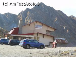 [P13] Transfăgărășan - Stația de telecabină de la Bâlea Lac. » foto by iulianic
 - 
<span class="allrVoted glyphicon glyphicon-heart hidden" id="av1338778"></span>
<a class="m-l-10 hidden" id="sv1338778" onclick="voting_Foto_DelVot(,1338778,1790)" role="button">șterge vot <span class="glyphicon glyphicon-remove"></span></a>
<a id="v91338778" class=" c-red"  onclick="voting_Foto_SetVot(1338778)" role="button"><span class="glyphicon glyphicon-heart-empty"></span> <b>LIKE</b> = Votează poza</a> <img class="hidden"  id="f1338778W9" src="/imagini/loader.gif" border="0" /><span class="AjErrMes hidden" id="e1338778ErM"></span>