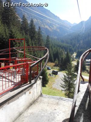 [P23] Transfăgărășan - La stația de telecabină de la Cabana Bâlea Cascadă. » foto by iulianic
 - 
<span class="allrVoted glyphicon glyphicon-heart hidden" id="av1338788"></span>
<a class="m-l-10 hidden" id="sv1338788" onclick="voting_Foto_DelVot(,1338788,1790)" role="button">șterge vot <span class="glyphicon glyphicon-remove"></span></a>
<a id="v91338788" class=" c-red"  onclick="voting_Foto_SetVot(1338788)" role="button"><span class="glyphicon glyphicon-heart-empty"></span> <b>LIKE</b> = Votează poza</a> <img class="hidden"  id="f1338788W9" src="/imagini/loader.gif" border="0" /><span class="AjErrMes hidden" id="e1338788ErM"></span>