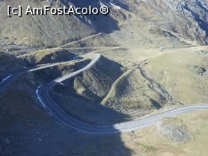 [P32] Transfăgărășan - Șerpuirea drumului spre Bâlea Lac. » foto by iulianic
 - 
<span class="allrVoted glyphicon glyphicon-heart hidden" id="av1338797"></span>
<a class="m-l-10 hidden" id="sv1338797" onclick="voting_Foto_DelVot(,1338797,1790)" role="button">șterge vot <span class="glyphicon glyphicon-remove"></span></a>
<a id="v91338797" class=" c-red"  onclick="voting_Foto_SetVot(1338797)" role="button"><span class="glyphicon glyphicon-heart-empty"></span> <b>LIKE</b> = Votează poza</a> <img class="hidden"  id="f1338797W9" src="/imagini/loader.gif" border="0" /><span class="AjErrMes hidden" id="e1338797ErM"></span>