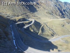 [P33] Transfăgărășan - Șerpuirea drumului spre Bâlea Lac. » foto by iulianic
 - 
<span class="allrVoted glyphicon glyphicon-heart hidden" id="av1338798"></span>
<a class="m-l-10 hidden" id="sv1338798" onclick="voting_Foto_DelVot(,1338798,1790)" role="button">șterge vot <span class="glyphicon glyphicon-remove"></span></a>
<a id="v91338798" class=" c-red"  onclick="voting_Foto_SetVot(1338798)" role="button"><span class="glyphicon glyphicon-heart-empty"></span> <b>LIKE</b> = Votează poza</a> <img class="hidden"  id="f1338798W9" src="/imagini/loader.gif" border="0" /><span class="AjErrMes hidden" id="e1338798ErM"></span>