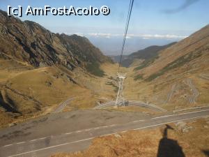 [P35] Transfăgărășan - Șerpuirea drumului spre Bâlea Lac. » foto by iulianic
 - 
<span class="allrVoted glyphicon glyphicon-heart hidden" id="av1338800"></span>
<a class="m-l-10 hidden" id="sv1338800" onclick="voting_Foto_DelVot(,1338800,1790)" role="button">șterge vot <span class="glyphicon glyphicon-remove"></span></a>
<a id="v91338800" class=" c-red"  onclick="voting_Foto_SetVot(1338800)" role="button"><span class="glyphicon glyphicon-heart-empty"></span> <b>LIKE</b> = Votează poza</a> <img class="hidden"  id="f1338800W9" src="/imagini/loader.gif" border="0" /><span class="AjErrMes hidden" id="e1338800ErM"></span>