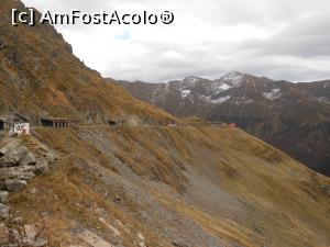 [P52] Transfăgărășan - Vedere spre partea argeșeană. » foto by iulianic
 - 
<span class="allrVoted glyphicon glyphicon-heart hidden" id="av1338817"></span>
<a class="m-l-10 hidden" id="sv1338817" onclick="voting_Foto_DelVot(,1338817,1790)" role="button">șterge vot <span class="glyphicon glyphicon-remove"></span></a>
<a id="v91338817" class=" c-red"  onclick="voting_Foto_SetVot(1338817)" role="button"><span class="glyphicon glyphicon-heart-empty"></span> <b>LIKE</b> = Votează poza</a> <img class="hidden"  id="f1338817W9" src="/imagini/loader.gif" border="0" /><span class="AjErrMes hidden" id="e1338817ErM"></span>