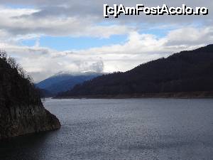 [P03] lacul de acumulare » foto by simon_niculae
 - 
<span class="allrVoted glyphicon glyphicon-heart hidden" id="av698045"></span>
<a class="m-l-10 hidden" id="sv698045" onclick="voting_Foto_DelVot(,698045,1790)" role="button">șterge vot <span class="glyphicon glyphicon-remove"></span></a>
<a id="v9698045" class=" c-red"  onclick="voting_Foto_SetVot(698045)" role="button"><span class="glyphicon glyphicon-heart-empty"></span> <b>LIKE</b> = Votează poza</a> <img class="hidden"  id="f698045W9" src="/imagini/loader.gif" border="0" /><span class="AjErrMes hidden" id="e698045ErM"></span>