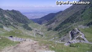 [P11] Coborarea spre Cartisoara, in plin soare » foto by papone
 - 
<span class="allrVoted glyphicon glyphicon-heart hidden" id="av638182"></span>
<a class="m-l-10 hidden" id="sv638182" onclick="voting_Foto_DelVot(,638182,1790)" role="button">șterge vot <span class="glyphicon glyphicon-remove"></span></a>
<a id="v9638182" class=" c-red"  onclick="voting_Foto_SetVot(638182)" role="button"><span class="glyphicon glyphicon-heart-empty"></span> <b>LIKE</b> = Votează poza</a> <img class="hidden"  id="f638182W9" src="/imagini/loader.gif" border="0" /><span class="AjErrMes hidden" id="e638182ErM"></span>