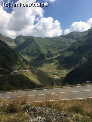 [P10] Transfăgărășanul » foto by Yersinia Pestis
 - 
<span class="allrVoted glyphicon glyphicon-heart hidden" id="av903842"></span>
<a class="m-l-10 hidden" id="sv903842" onclick="voting_Foto_DelVot(,903842,1790)" role="button">șterge vot <span class="glyphicon glyphicon-remove"></span></a>
<a id="v9903842" class=" c-red"  onclick="voting_Foto_SetVot(903842)" role="button"><span class="glyphicon glyphicon-heart-empty"></span> <b>LIKE</b> = Votează poza</a> <img class="hidden"  id="f903842W9" src="/imagini/loader.gif" border="0" /><span class="AjErrMes hidden" id="e903842ErM"></span>