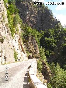 [P02] Pe Transfagarasan, la intrarea intr-un tunel care strapunge piatra muntelui » foto by ileanaxperta*
 - 
<span class="allrVoted glyphicon glyphicon-heart hidden" id="av26921"></span>
<a class="m-l-10 hidden" id="sv26921" onclick="voting_Foto_DelVot(,26921,1790)" role="button">șterge vot <span class="glyphicon glyphicon-remove"></span></a>
<a id="v926921" class=" c-red"  onclick="voting_Foto_SetVot(26921)" role="button"><span class="glyphicon glyphicon-heart-empty"></span> <b>LIKE</b> = Votează poza</a> <img class="hidden"  id="f26921W9" src="/imagini/loader.gif" border="0" /><span class="AjErrMes hidden" id="e26921ErM"></span>
