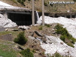 [P23] Zapada care nu accepta sa plece de pe munte si apa provenita din topirea zapezii.  » foto by liviu49
 - 
<span class="allrVoted glyphicon glyphicon-heart hidden" id="av679111"></span>
<a class="m-l-10 hidden" id="sv679111" onclick="voting_Foto_DelVot(,679111,1790)" role="button">șterge vot <span class="glyphicon glyphicon-remove"></span></a>
<a id="v9679111" class=" c-red"  onclick="voting_Foto_SetVot(679111)" role="button"><span class="glyphicon glyphicon-heart-empty"></span> <b>LIKE</b> = Votează poza</a> <img class="hidden"  id="f679111W9" src="/imagini/loader.gif" border="0" /><span class="AjErrMes hidden" id="e679111ErM"></span>