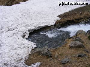 [P31] Zapada asteptandu-si randul la transformarea in apa.  » foto by liviu49
 - 
<span class="allrVoted glyphicon glyphicon-heart hidden" id="av679125"></span>
<a class="m-l-10 hidden" id="sv679125" onclick="voting_Foto_DelVot(,679125,1790)" role="button">șterge vot <span class="glyphicon glyphicon-remove"></span></a>
<a id="v9679125" class=" c-red"  onclick="voting_Foto_SetVot(679125)" role="button"><span class="glyphicon glyphicon-heart-empty"></span> <b>LIKE</b> = Votează poza</a> <img class="hidden"  id="f679125W9" src="/imagini/loader.gif" border="0" /><span class="AjErrMes hidden" id="e679125ErM"></span>