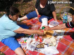 [P06] Hristos a inviat! in mijlocul naturii.  » foto by liviu49
 - 
<span class="allrVoted glyphicon glyphicon-heart hidden" id="av679080"></span>
<a class="m-l-10 hidden" id="sv679080" onclick="voting_Foto_DelVot(,679080,1790)" role="button">șterge vot <span class="glyphicon glyphicon-remove"></span></a>
<a id="v9679080" class=" c-red"  onclick="voting_Foto_SetVot(679080)" role="button"><span class="glyphicon glyphicon-heart-empty"></span> <b>LIKE</b> = Votează poza</a> <img class="hidden"  id="f679080W9" src="/imagini/loader.gif" border="0" /><span class="AjErrMes hidden" id="e679080ErM"></span>