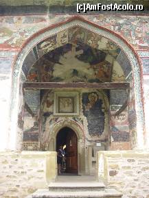 [P10] Intrarea in biserica » foto by alinutzza140*
 - 
<span class="allrVoted glyphicon glyphicon-heart hidden" id="av88385"></span>
<a class="m-l-10 hidden" id="sv88385" onclick="voting_Foto_DelVot(,88385,1792)" role="button">șterge vot <span class="glyphicon glyphicon-remove"></span></a>
<a id="v988385" class=" c-red"  onclick="voting_Foto_SetVot(88385)" role="button"><span class="glyphicon glyphicon-heart-empty"></span> <b>LIKE</b> = Votează poza</a> <img class="hidden"  id="f88385W9" src="/imagini/loader.gif" border="0" /><span class="AjErrMes hidden" id="e88385ErM"></span>