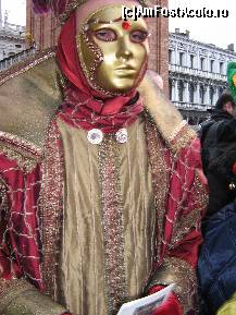 [P02] Masca traditionala purtata in timpul carnavalului » foto by luciaoradea
 - 
<span class="allrVoted glyphicon glyphicon-heart hidden" id="av168820"></span>
<a class="m-l-10 hidden" id="sv168820" onclick="voting_Foto_DelVot(,168820,1793)" role="button">șterge vot <span class="glyphicon glyphicon-remove"></span></a>
<a id="v9168820" class=" c-red"  onclick="voting_Foto_SetVot(168820)" role="button"><span class="glyphicon glyphicon-heart-empty"></span> <b>LIKE</b> = Votează poza</a> <img class="hidden"  id="f168820W9" src="/imagini/loader.gif" border="0" /><span class="AjErrMes hidden" id="e168820ErM"></span>