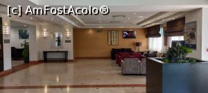 [P01] <strong>NH Hotel - receptie hol</strong> » foto by elenaadina
 - 
<span class="allrVoted glyphicon glyphicon-heart hidden" id="av1373813"></span>
<a class="m-l-10 hidden" id="sv1373813" onclick="voting_Foto_DelVot(,1373813,1801)" role="button">șterge vot <span class="glyphicon glyphicon-remove"></span></a>
<a id="v91373813" class=" c-red"  onclick="voting_Foto_SetVot(1373813)" role="button"><span class="glyphicon glyphicon-heart-empty"></span> <b>LIKE</b> = Votează poza</a> <img class="hidden"  id="f1373813W9" src="/imagini/loader.gif" border="0" /><span class="AjErrMes hidden" id="e1373813ErM"></span>