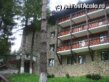 [P04] hotel bradul, vedere spre parcare si partie » foto by onuta*
 - 
<span class="allrVoted glyphicon glyphicon-heart hidden" id="av8879"></span>
<a class="m-l-10 hidden" id="sv8879" onclick="voting_Foto_DelVot(,8879,1828)" role="button">șterge vot <span class="glyphicon glyphicon-remove"></span></a>
<a id="v98879" class=" c-red"  onclick="voting_Foto_SetVot(8879)" role="button"><span class="glyphicon glyphicon-heart-empty"></span> <b>LIKE</b> = Votează poza</a> <img class="hidden"  id="f8879W9" src="/imagini/loader.gif" border="0" /><span class="AjErrMes hidden" id="e8879ErM"></span>