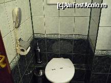 [P03] in caz de urgenta ... wc-ul sau telefonul :))))) » foto by lia_popescu
 - 
<span class="allrVoted glyphicon glyphicon-heart hidden" id="av50832"></span>
<a class="m-l-10 hidden" id="sv50832" onclick="voting_Foto_DelVot(,50832,1841)" role="button">șterge vot <span class="glyphicon glyphicon-remove"></span></a>
<a id="v950832" class=" c-red"  onclick="voting_Foto_SetVot(50832)" role="button"><span class="glyphicon glyphicon-heart-empty"></span> <b>LIKE</b> = Votează poza</a> <img class="hidden"  id="f50832W9" src="/imagini/loader.gif" border="0" /><span class="AjErrMes hidden" id="e50832ErM"></span>