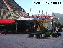 [P15] Intrarea prezentabila a hotelului Piatra Mare » foto by ileanaxperta*
 - 
<span class="allrVoted glyphicon glyphicon-heart hidden" id="av51195"></span>
<a class="m-l-10 hidden" id="sv51195" onclick="voting_Foto_DelVot(,51195,1841)" role="button">șterge vot <span class="glyphicon glyphicon-remove"></span></a>
<a id="v951195" class=" c-red"  onclick="voting_Foto_SetVot(51195)" role="button"><span class="glyphicon glyphicon-heart-empty"></span> <b>LIKE</b> = Votează poza</a> <img class="hidden"  id="f51195W9" src="/imagini/loader.gif" border="0" /><span class="AjErrMes hidden" id="e51195ErM"></span>