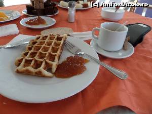 [P16] Mic dejun la... Nona, cu vafe si alte cele!  » foto by kikiritzi
 - 
<span class="allrVoted glyphicon glyphicon-heart hidden" id="av565917"></span>
<a class="m-l-10 hidden" id="sv565917" onclick="voting_Foto_DelVot(,565917,1848)" role="button">șterge vot <span class="glyphicon glyphicon-remove"></span></a>
<a id="v9565917" class=" c-red"  onclick="voting_Foto_SetVot(565917)" role="button"><span class="glyphicon glyphicon-heart-empty"></span> <b>LIKE</b> = Votează poza</a> <img class="hidden"  id="f565917W9" src="/imagini/loader.gif" border="0" /><span class="AjErrMes hidden" id="e565917ErM"></span>