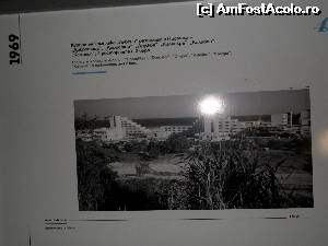 [P20] Ziua Albena a fost marcata si printr-o expozitie care a refacut, in imagini expuse in fata hotelului Dobrudja, evolutia statiunii Albena din 1969 pana in prezent.  » foto by kikiritzi
 - 
<span class="allrVoted glyphicon glyphicon-heart hidden" id="av565921"></span>
<a class="m-l-10 hidden" id="sv565921" onclick="voting_Foto_DelVot(,565921,1848)" role="button">șterge vot <span class="glyphicon glyphicon-remove"></span></a>
<a id="v9565921" class=" c-red"  onclick="voting_Foto_SetVot(565921)" role="button"><span class="glyphicon glyphicon-heart-empty"></span> <b>LIKE</b> = Votează poza</a> <img class="hidden"  id="f565921W9" src="/imagini/loader.gif" border="0" /><span class="AjErrMes hidden" id="e565921ErM"></span>