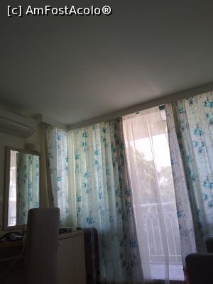 [P02] camera » foto by steli68
 - 
<span class="allrVoted glyphicon glyphicon-heart hidden" id="av1006925"></span>
<a class="m-l-10 hidden" id="sv1006925" onclick="voting_Foto_DelVot(,1006925,1849)" role="button">șterge vot <span class="glyphicon glyphicon-remove"></span></a>
<a id="v91006925" class=" c-red"  onclick="voting_Foto_SetVot(1006925)" role="button"><span class="glyphicon glyphicon-heart-empty"></span> <b>LIKE</b> = Votează poza</a> <img class="hidden"  id="f1006925W9" src="/imagini/loader.gif" border="0" /><span class="AjErrMes hidden" id="e1006925ErM"></span>