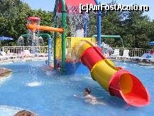 [P04] Piscinuta speciala pentru copii, ideala pentru adulti » foto by edi.goian
 - 
<span class="allrVoted glyphicon glyphicon-heart hidden" id="av245432"></span>
<a class="m-l-10 hidden" id="sv245432" onclick="voting_Foto_DelVot(,245432,1851)" role="button">șterge vot <span class="glyphicon glyphicon-remove"></span></a>
<a id="v9245432" class=" c-red"  onclick="voting_Foto_SetVot(245432)" role="button"><span class="glyphicon glyphicon-heart-empty"></span> <b>LIKE</b> = Votează poza</a> <img class="hidden"  id="f245432W9" src="/imagini/loader.gif" border="0" /><span class="AjErrMes hidden" id="e245432ErM"></span>