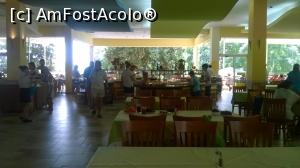 [P31] restaurantul » foto by AZE
 - 
<span class="allrVoted glyphicon glyphicon-heart hidden" id="av751655"></span>
<a class="m-l-10 hidden" id="sv751655" onclick="voting_Foto_DelVot(,751655,1851)" role="button">șterge vot <span class="glyphicon glyphicon-remove"></span></a>
<a id="v9751655" class=" c-red"  onclick="voting_Foto_SetVot(751655)" role="button"><span class="glyphicon glyphicon-heart-empty"></span> <b>LIKE</b> = Votează poza</a> <img class="hidden"  id="f751655W9" src="/imagini/loader.gif" border="0" /><span class="AjErrMes hidden" id="e751655ErM"></span>