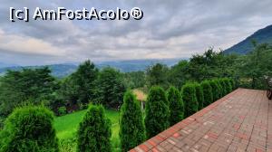 [P45] priveliștea de la terasă de la baza hotelului » foto by meehi
 - 
<span class="allrVoted glyphicon glyphicon-heart hidden" id="av1178469"></span>
<a class="m-l-10 hidden" id="sv1178469" onclick="voting_Foto_DelVot(,1178469,1865)" role="button">șterge vot <span class="glyphicon glyphicon-remove"></span></a>
<a id="v91178469" class=" c-red"  onclick="voting_Foto_SetVot(1178469)" role="button"><span class="glyphicon glyphicon-heart-empty"></span> <b>LIKE</b> = Votează poza</a> <img class="hidden"  id="f1178469W9" src="/imagini/loader.gif" border="0" /><span class="AjErrMes hidden" id="e1178469ErM"></span>