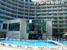 [P03] Hotelul vazut de la piscina » foto by corinne
 - 
<span class="allrVoted glyphicon glyphicon-heart hidden" id="av78113"></span>
<a class="m-l-10 hidden" id="sv78113" onclick="voting_Foto_DelVot(,78113,1866)" role="button">șterge vot <span class="glyphicon glyphicon-remove"></span></a>
<a id="v978113" class=" c-red"  onclick="voting_Foto_SetVot(78113)" role="button"><span class="glyphicon glyphicon-heart-empty"></span> <b>LIKE</b> = Votează poza</a> <img class="hidden"  id="f78113W9" src="/imagini/loader.gif" border="0" /><span class="AjErrMes hidden" id="e78113ErM"></span>