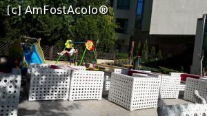 [P07] Terasa cu loc de joaca pentru copii.  » foto by vld79
 - 
<span class="allrVoted glyphicon glyphicon-heart hidden" id="av964264"></span>
<a class="m-l-10 hidden" id="sv964264" onclick="voting_Foto_DelVot(,964264,1866)" role="button">șterge vot <span class="glyphicon glyphicon-remove"></span></a>
<a id="v9964264" class=" c-red"  onclick="voting_Foto_SetVot(964264)" role="button"><span class="glyphicon glyphicon-heart-empty"></span> <b>LIKE</b> = Votează poza</a> <img class="hidden"  id="f964264W9" src="/imagini/loader.gif" border="0" /><span class="AjErrMes hidden" id="e964264ErM"></span>