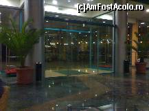[P03] Intrare-iesire hotel » foto by mugur007
 - 
<span class="allrVoted glyphicon glyphicon-heart hidden" id="av114879"></span>
<a class="m-l-10 hidden" id="sv114879" onclick="voting_Foto_DelVot(,114879,1866)" role="button">șterge vot <span class="glyphicon glyphicon-remove"></span></a>
<a id="v9114879" class=" c-red"  onclick="voting_Foto_SetVot(114879)" role="button"><span class="glyphicon glyphicon-heart-empty"></span> <b>LIKE</b> = Votează poza</a> <img class="hidden"  id="f114879W9" src="/imagini/loader.gif" border="0" /><span class="AjErrMes hidden" id="e114879ErM"></span>