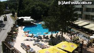 [P03] Piscina vazuta de la balcon » foto by Alice_mihaela
 - 
<span class="allrVoted glyphicon glyphicon-heart hidden" id="av366646"></span>
<a class="m-l-10 hidden" id="sv366646" onclick="voting_Foto_DelVot(,366646,1871)" role="button">șterge vot <span class="glyphicon glyphicon-remove"></span></a>
<a id="v9366646" class=" c-red"  onclick="voting_Foto_SetVot(366646)" role="button"><span class="glyphicon glyphicon-heart-empty"></span> <b>LIKE</b> = Votează poza</a> <img class="hidden"  id="f366646W9" src="/imagini/loader.gif" border="0" /><span class="AjErrMes hidden" id="e366646ErM"></span>
