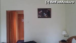 [P13] Hotel Belvedere, Predeal - camera nr. 322 - am avut și un tablou » foto by nicole33
 - 
<span class="allrVoted glyphicon glyphicon-heart hidden" id="av607608"></span>
<a class="m-l-10 hidden" id="sv607608" onclick="voting_Foto_DelVot(,607608,1883)" role="button">șterge vot <span class="glyphicon glyphicon-remove"></span></a>
<a id="v9607608" class=" c-red"  onclick="voting_Foto_SetVot(607608)" role="button"><span class="glyphicon glyphicon-heart-empty"></span> <b>LIKE</b> = Votează poza</a> <img class="hidden"  id="f607608W9" src="/imagini/loader.gif" border="0" /><span class="AjErrMes hidden" id="e607608ErM"></span>