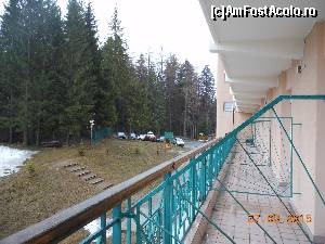 [P24] Hotel Belvedere - Predeal. Camera 108. Vedere din balcon.  » foto by iulianic
 - 
<span class="allrVoted glyphicon glyphicon-heart hidden" id="av606708"></span>
<a class="m-l-10 hidden" id="sv606708" onclick="voting_Foto_DelVot(,606708,1883)" role="button">șterge vot <span class="glyphicon glyphicon-remove"></span></a>
<a id="v9606708" class=" c-red"  onclick="voting_Foto_SetVot(606708)" role="button"><span class="glyphicon glyphicon-heart-empty"></span> <b>LIKE</b> = Votează poza</a> <img class="hidden"  id="f606708W9" src="/imagini/loader.gif" border="0" /><span class="AjErrMes hidden" id="e606708ErM"></span>