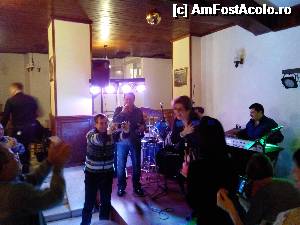 [P18] sarbatoritii serii: compozitorul viki si indragita solista carmen radulescu » foto by clau70
 - 
<span class="allrVoted glyphicon glyphicon-heart hidden" id="av496041"></span>
<a class="m-l-10 hidden" id="sv496041" onclick="voting_Foto_DelVot(,496041,1883)" role="button">șterge vot <span class="glyphicon glyphicon-remove"></span></a>
<a id="v9496041" class=" c-red"  onclick="voting_Foto_SetVot(496041)" role="button"><span class="glyphicon glyphicon-heart-empty"></span> <b>LIKE</b> = Votează poza</a> <img class="hidden"  id="f496041W9" src="/imagini/loader.gif" border="0" /><span class="AjErrMes hidden" id="e496041ErM"></span>