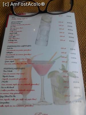 [P32] Oferta la bar 2 » foto by mmierla
 - 
<span class="allrVoted glyphicon glyphicon-heart hidden" id="av1017513"></span>
<a class="m-l-10 hidden" id="sv1017513" onclick="voting_Foto_DelVot(,1017513,1883)" role="button">șterge vot <span class="glyphicon glyphicon-remove"></span></a>
<a id="v91017513" class=" c-red"  onclick="voting_Foto_SetVot(1017513)" role="button"><span class="glyphicon glyphicon-heart-empty"></span> <b>LIKE</b> = Votează poza</a> <img class="hidden"  id="f1017513W9" src="/imagini/loader.gif" border="0" /><span class="AjErrMes hidden" id="e1017513ErM"></span>