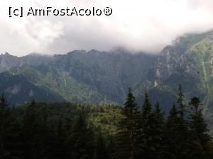 [P01] Vedere generală muntii Bucegi » foto by carmenroxana
 - 
<span class="allrVoted glyphicon glyphicon-heart hidden" id="av882886"></span>
<a class="m-l-10 hidden" id="sv882886" onclick="voting_Foto_DelVot(,882886,1883)" role="button">șterge vot <span class="glyphicon glyphicon-remove"></span></a>
<a id="v9882886" class=" c-red"  onclick="voting_Foto_SetVot(882886)" role="button"><span class="glyphicon glyphicon-heart-empty"></span> <b>LIKE</b> = Votează poza</a> <img class="hidden"  id="f882886W9" src="/imagini/loader.gif" border="0" /><span class="AjErrMes hidden" id="e882886ErM"></span>