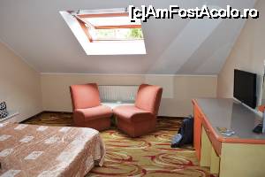 [P02] Hotel Anda - camera de la mansardă » foto by makuy*
 - 
<span class="allrVoted glyphicon glyphicon-heart hidden" id="av669515"></span>
<a class="m-l-10 hidden" id="sv669515" onclick="voting_Foto_DelVot(,669515,1889)" role="button">șterge vot <span class="glyphicon glyphicon-remove"></span></a>
<a id="v9669515" class=" c-red"  onclick="voting_Foto_SetVot(669515)" role="button"><span class="glyphicon glyphicon-heart-empty"></span> <b>LIKE</b> = Votează poza</a> <img class="hidden"  id="f669515W9" src="/imagini/loader.gif" border="0" /><span class="AjErrMes hidden" id="e669515ErM"></span>