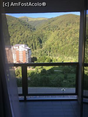 [P04] Vedere de pe balcon » foto by Yersinia Pestis
 - 
<span class="allrVoted glyphicon glyphicon-heart hidden" id="av907472"></span>
<a class="m-l-10 hidden" id="sv907472" onclick="voting_Foto_DelVot(,907472,1891)" role="button">șterge vot <span class="glyphicon glyphicon-remove"></span></a>
<a id="v9907472" class=" c-red"  onclick="voting_Foto_SetVot(907472)" role="button"><span class="glyphicon glyphicon-heart-empty"></span> <b>LIKE</b> = Votează poza</a> <img class="hidden"  id="f907472W9" src="/imagini/loader.gif" border="0" /><span class="AjErrMes hidden" id="e907472ErM"></span>