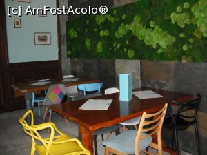 [P24] Tot aici se putea mânca la micul dejun.  » foto by Zoazore
 - 
<span class="allrVoted glyphicon glyphicon-heart hidden" id="av736768"></span>
<a class="m-l-10 hidden" id="sv736768" onclick="voting_Foto_DelVot(,736768,1913)" role="button">șterge vot <span class="glyphicon glyphicon-remove"></span></a>
<a id="v9736768" class=" c-red"  onclick="voting_Foto_SetVot(736768)" role="button"><span class="glyphicon glyphicon-heart-empty"></span> <b>LIKE</b> = Votează poza</a> <img class="hidden"  id="f736768W9" src="/imagini/loader.gif" border="0" /><span class="AjErrMes hidden" id="e736768ErM"></span>